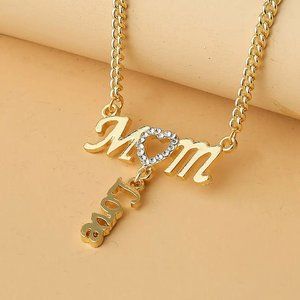 BRAND NEW! MOM LOVE GOLD PENDANT RHINESTONE HEART NECKLACE